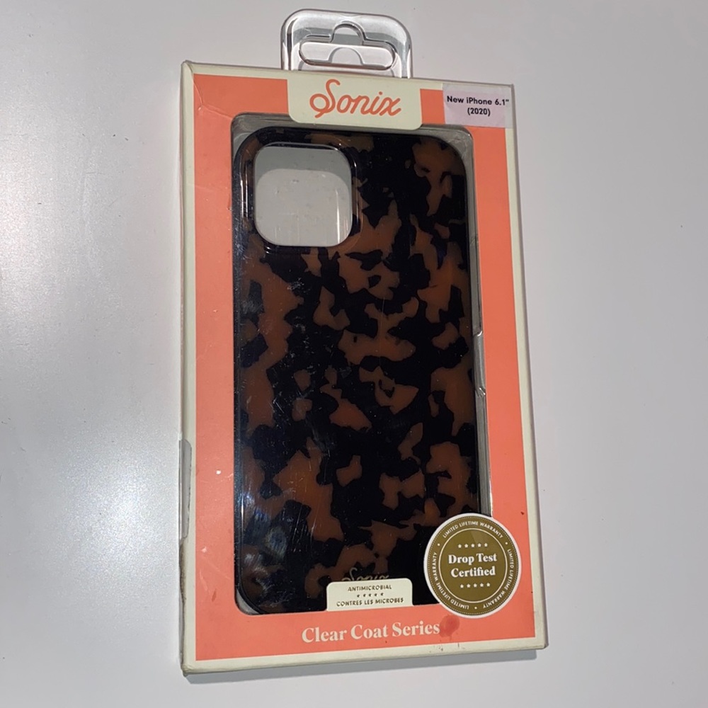 Sonix New iPhone 6.1” Animal print cover case